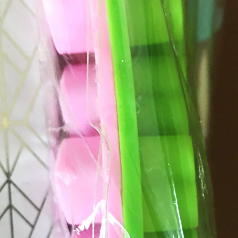 2 PACK Silicone Mini Heart Molds with 2 Droppers  NEW IN PACKAGE! - Picture 8 of 9